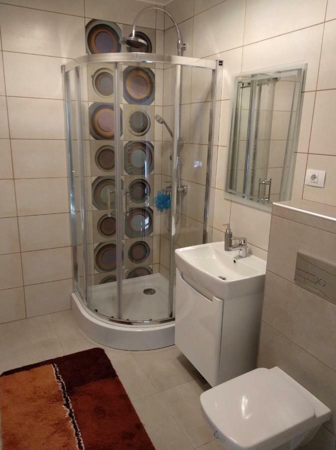 דירות בראשוב Apartament Ramona מראה חיצוני תמונה