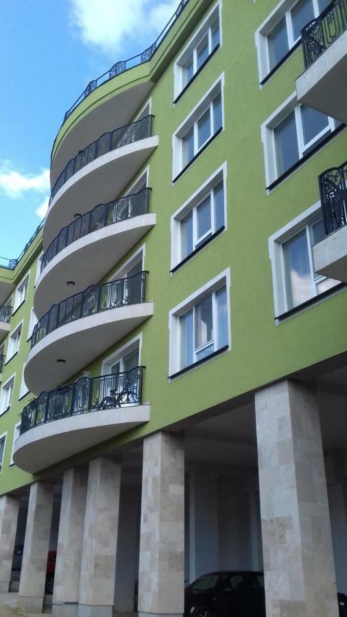 דירות בראשוב Apartament Ramona מראה חיצוני תמונה